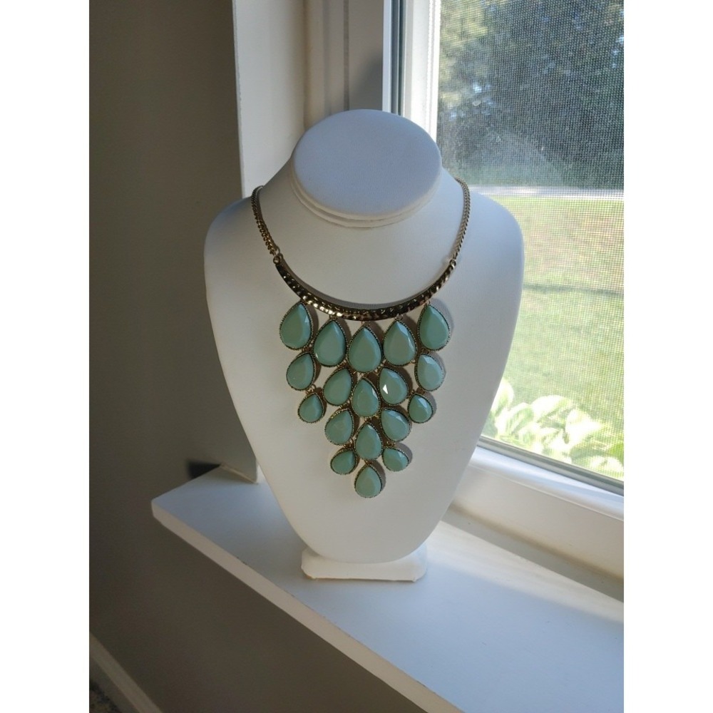 Teardrop Cascading Bib Mint Green Gold Statement Chunky Tiered Necklace Y2K